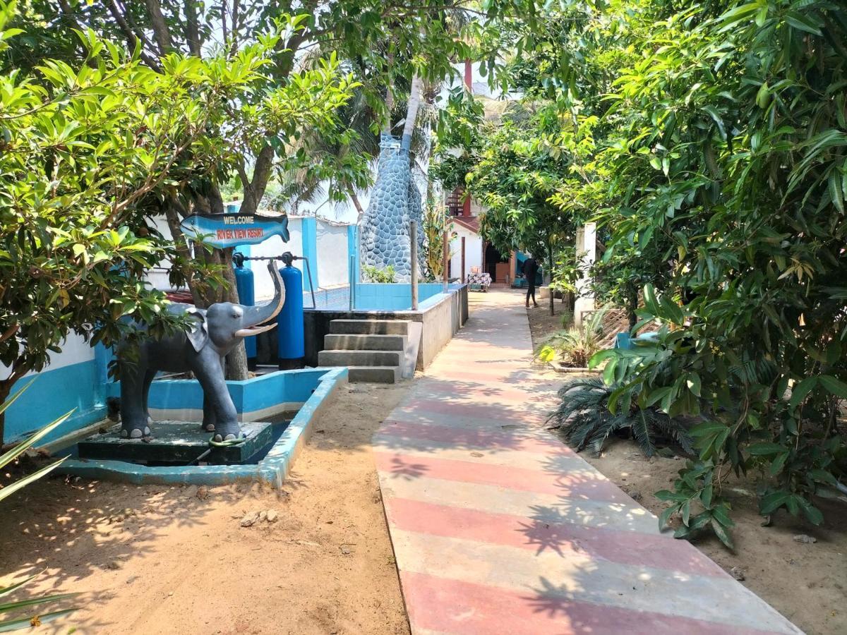 Victoria'S River View Resort Puducherry Exterior foto