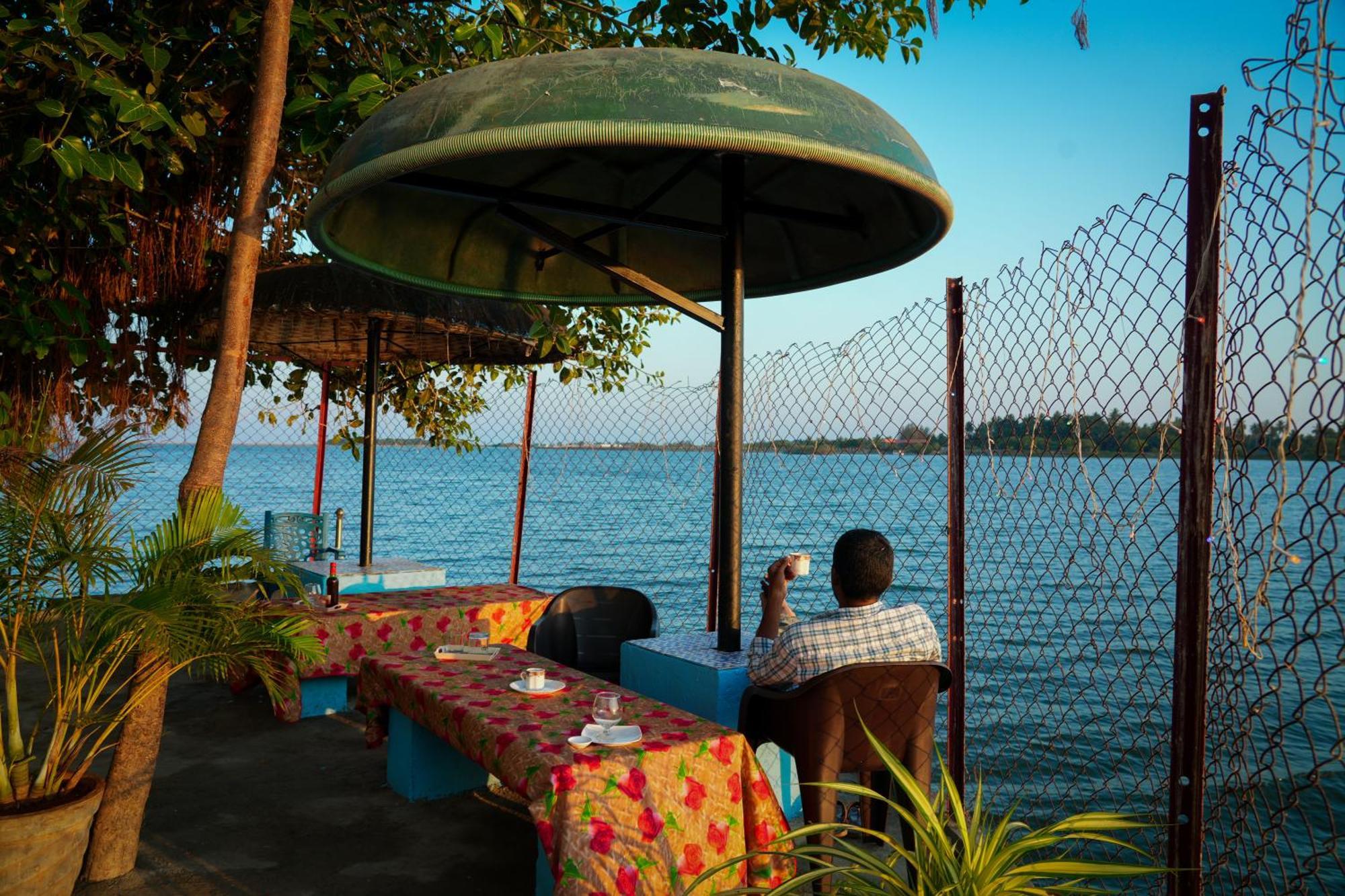 Victoria'S River View Resort Puducherry Exterior foto
